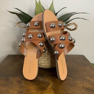 NWOT Marc Fisher Bryte Flat Stuffed Sandals